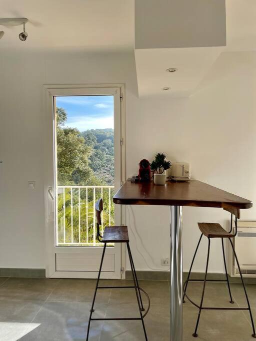Apartment Vue Panoramique - Calme - St Raphael